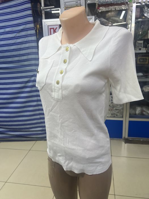 Кофта белая с воротником