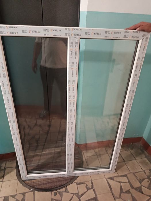 Продается дверь и окно комплект