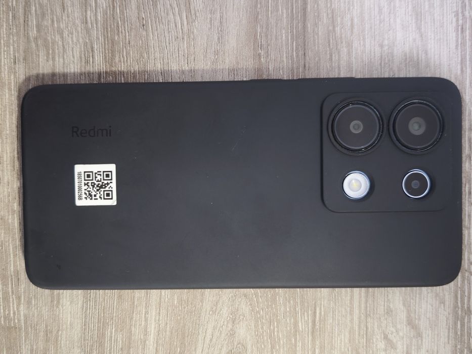 Продавам Redmi Note 13  - 8/256