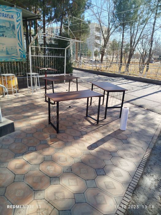 Stol ofice yoki uy uchun