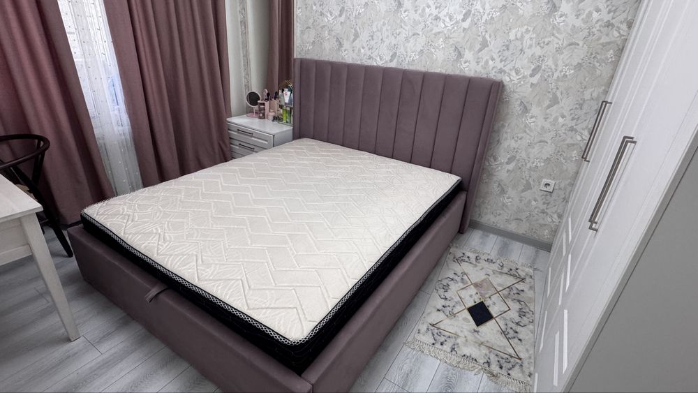 2-ух спальная кровать.