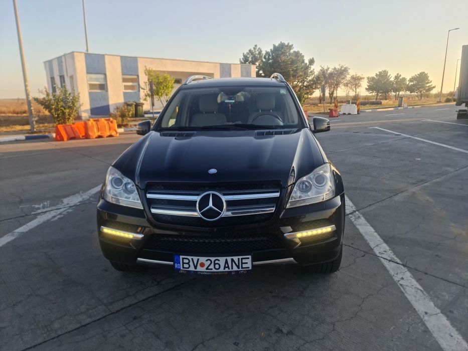 Vând  Mercedes Gl x164