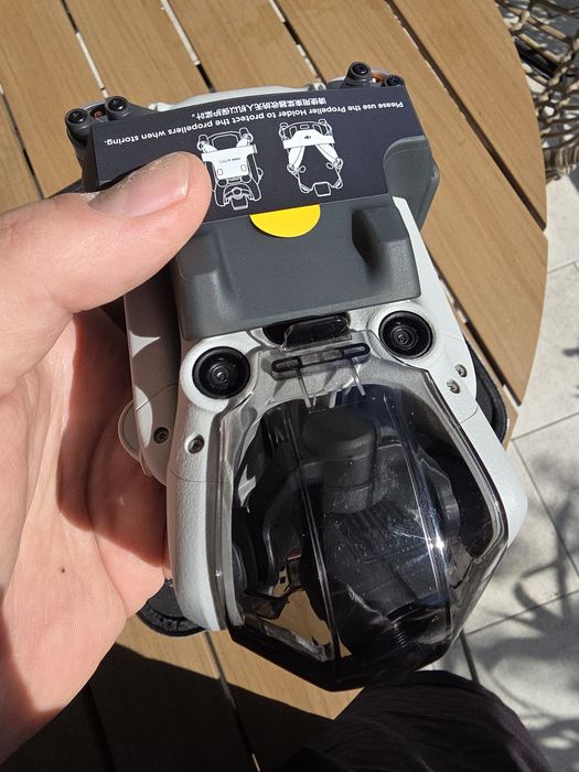 Drona dji mini 4 pro 15 min folosita, ca noua