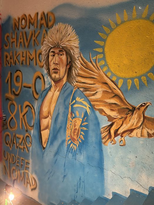 Роспись стен/художник/муралы