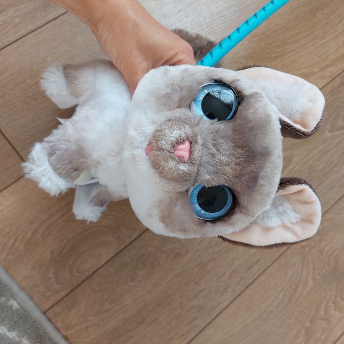 Интерактивно коте Fur Real