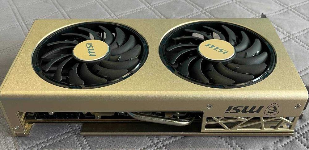 MSI Radeon RX 5700 XT Evoke OC 8GB | Много добро състояние