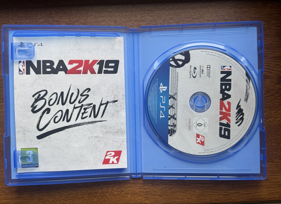 Horizon Zero Down/ NBA2K19 PS4