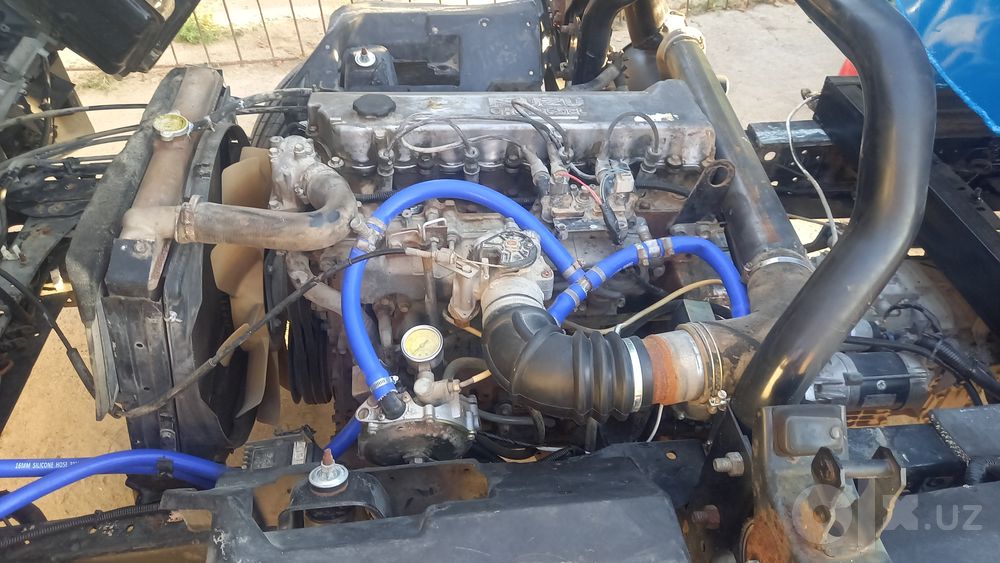 Isuzu vodovoz 2009