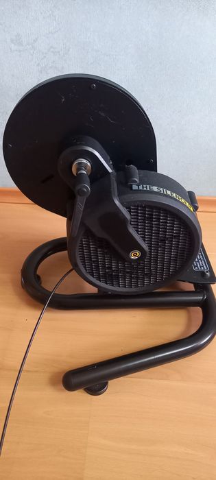 Продам велостанок Silencer