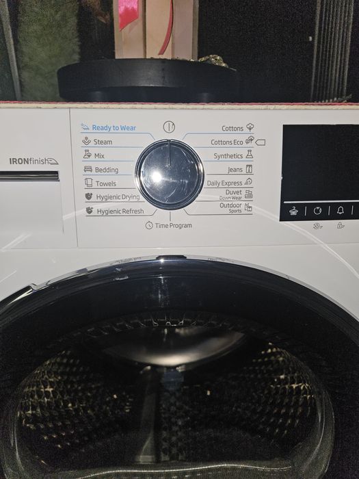 Vând uscător de haine marca Beko. 8 kg, A++ , achiziționata in 2023 fo