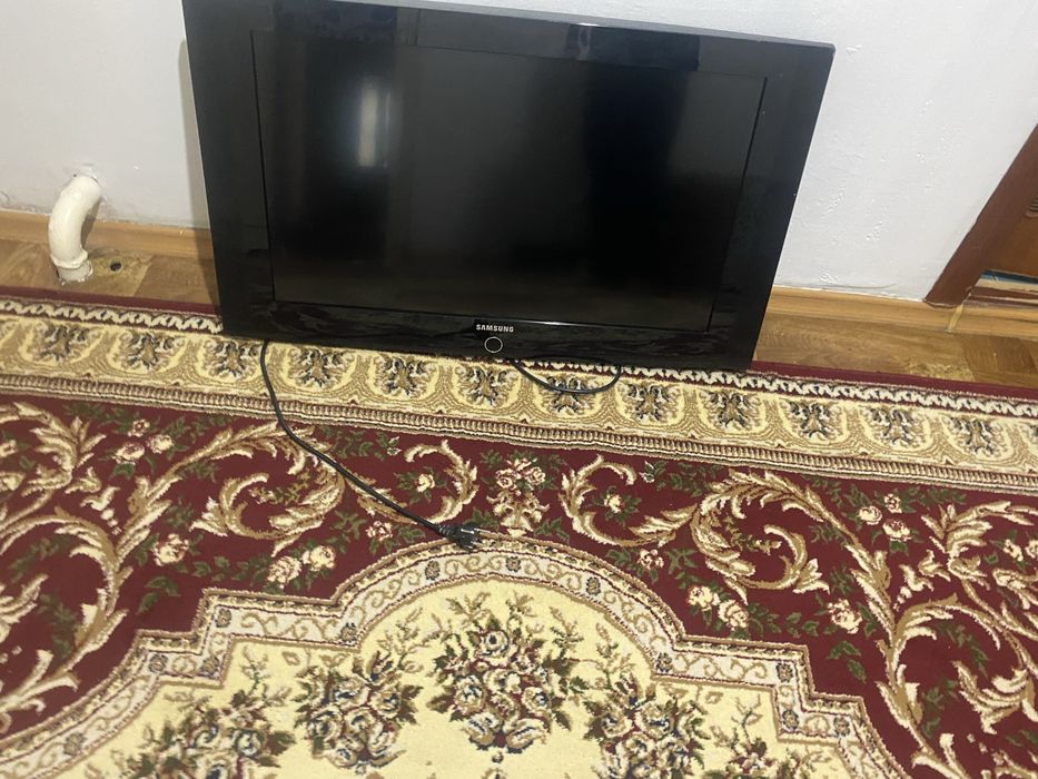 Продам Телевизор (Не Работает)
