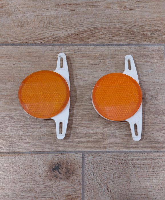 Оригинални стари светлоотразители за велосипед