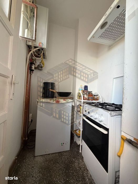 Apartament cu o cameră de vânzare, decomandat, zona Steaua, Timișoara