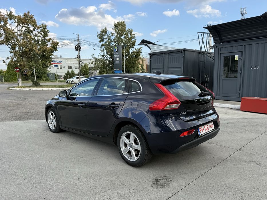 Volvo V 40 2.0 tdi Facelift , D2 Euro 6 , Led , Carte Service + Istoric Km 2026!!