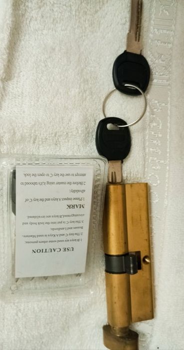 Продаются сердечники+ключи.НОВЫЕ