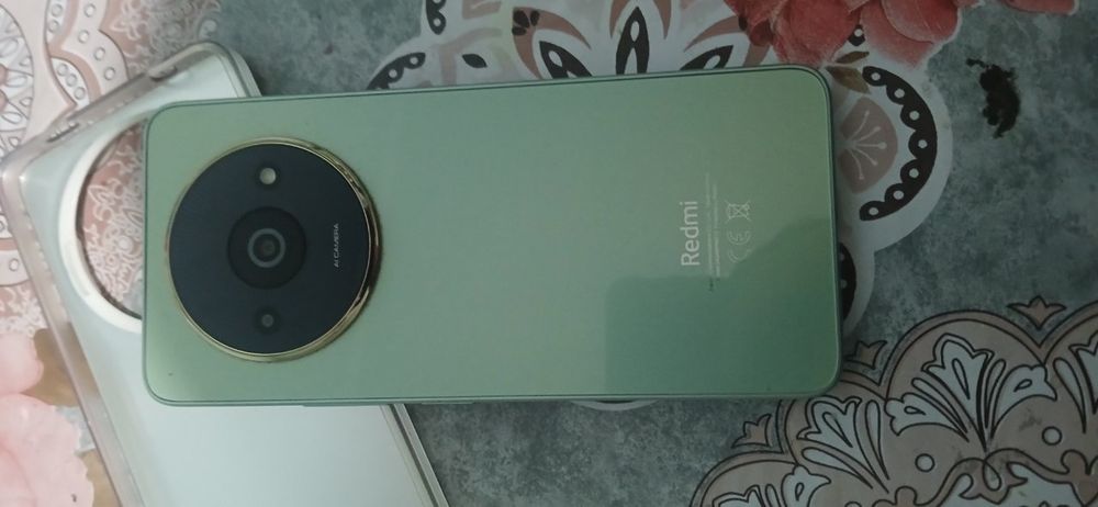 Redmi A3 2024 oxiri chiqqan Xolati Yangi