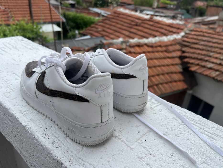 Nike Air Force 1 Low LV  39