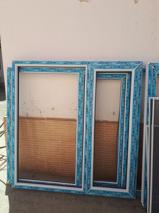 Пластик есик терезе