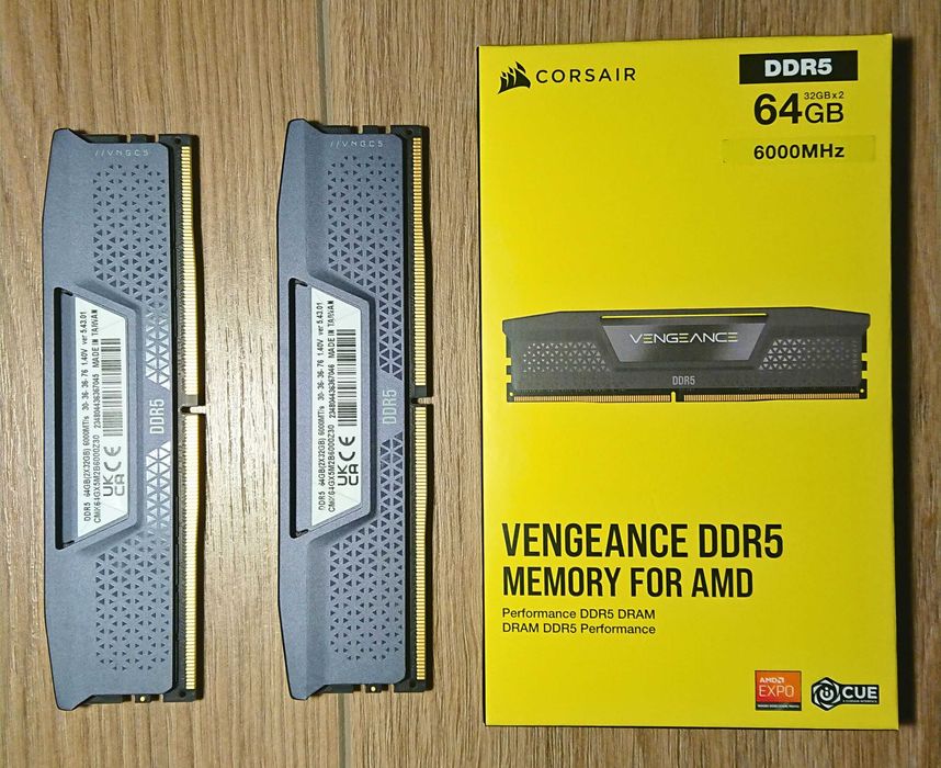 DDR5 RAM памет 64GB (Kit 2x32GB) 6000 CORSAIR Vengeance EXPO CL30, в Гаранция !