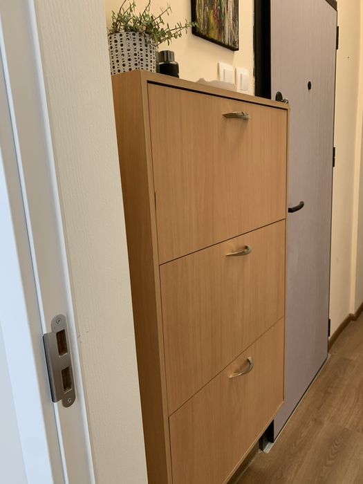 Шкаф за обувки   25 евро + подарък