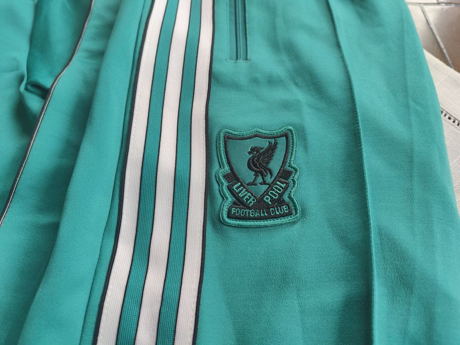 Тренировъчен футболен екип Liverpool Terrace Icons 25/26