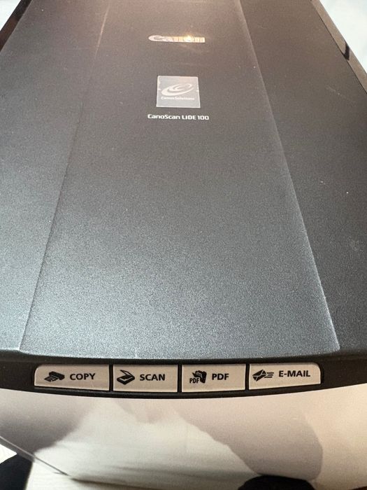 Сканер Canon CanoScan LiDE 100