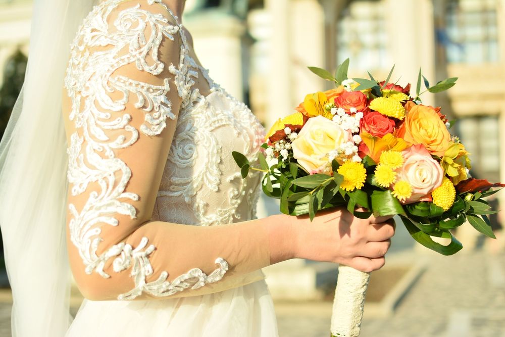 Rochie de mireasa tip sirenă cu trenă detașabilă