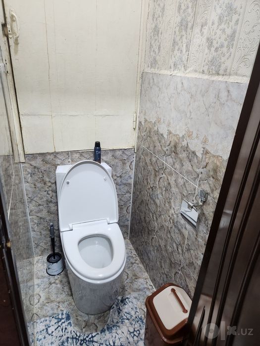 Farxadskida kvartira , rasmdagi xonaga 2 ta qiz olinadi