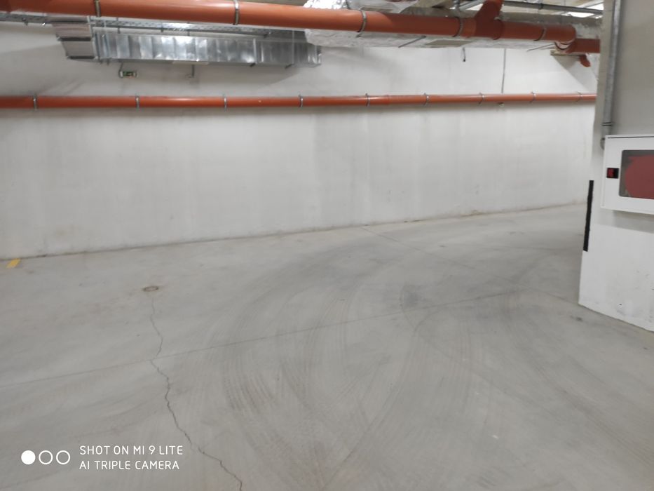 Дава се под наем Гараж / Паркомясто в Бургас, Изгрев - 13 кв.м за 48.45 € - Снимка #5