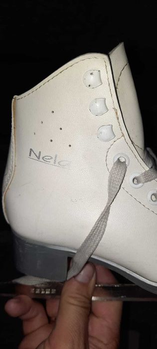 Коньки зимние б/у