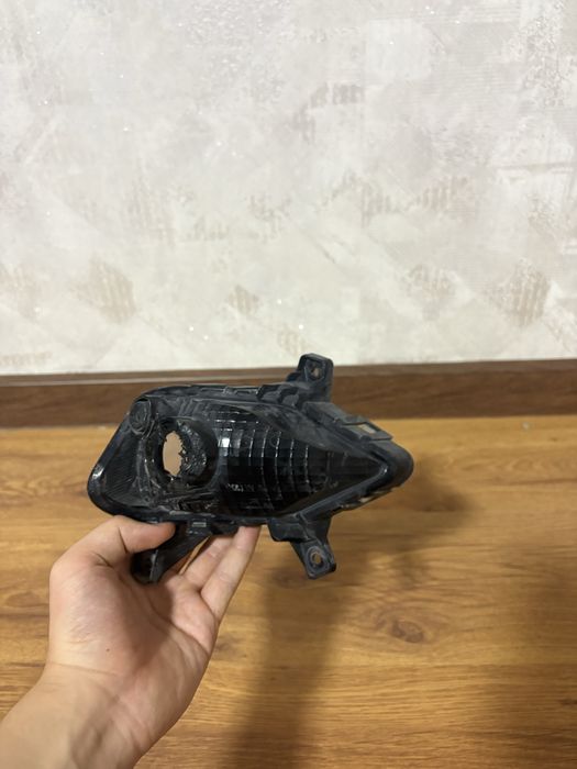 Поворотник на Hyundai Elantra