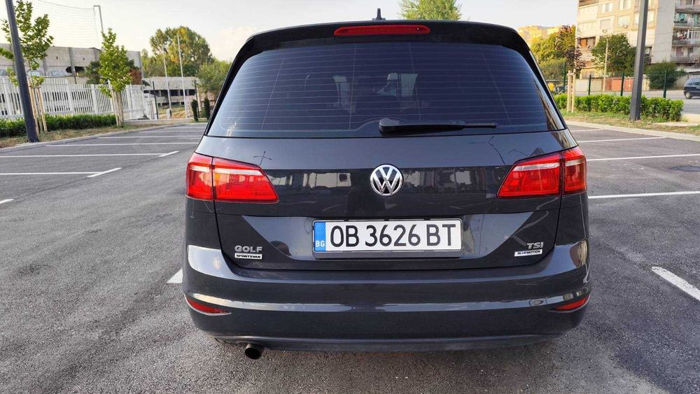 Продавам WV GOLF 7 /sportsvan/ 2015 г.