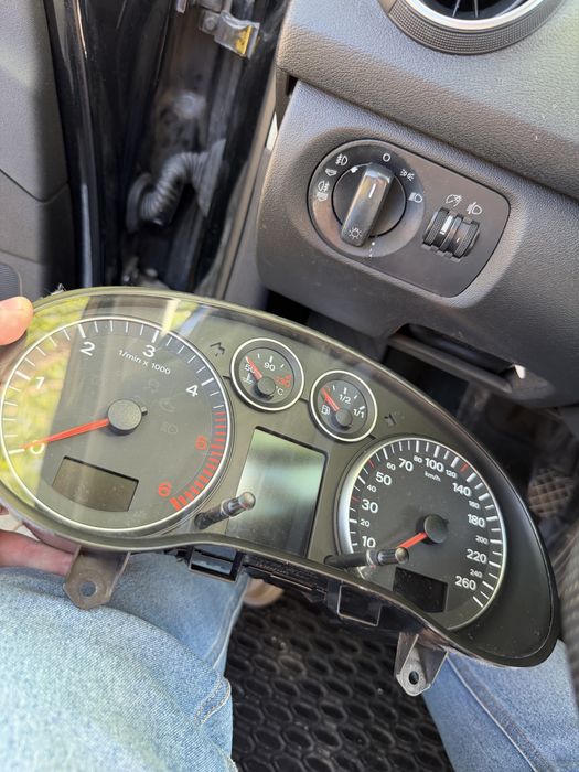 Ceasuri de bord Audi A3 8P instrument cluster