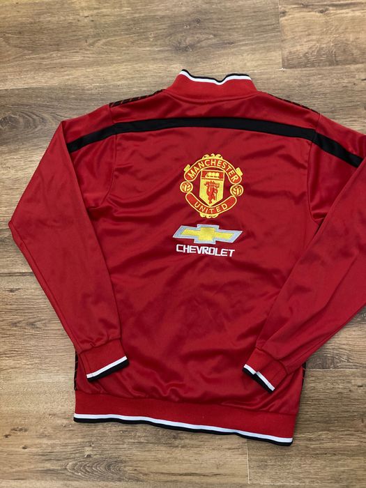 Намалено!!!Manchester United Nike -горнище.