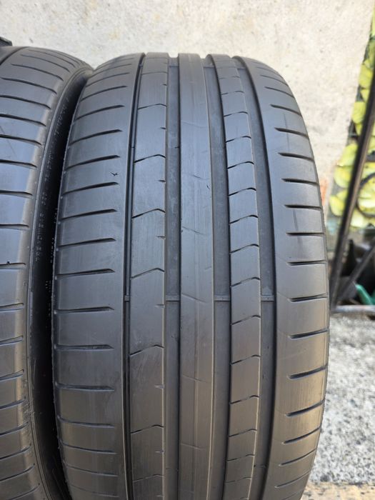 Vând două anvelope de vara pirelli p zero  245 40 20 dot 1624