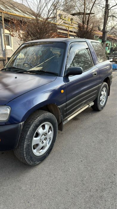 Продам Rav4 1995 года