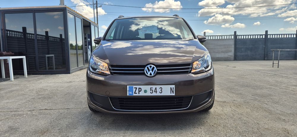 VOLKSWAGEN Touran 2011 — imagine 2