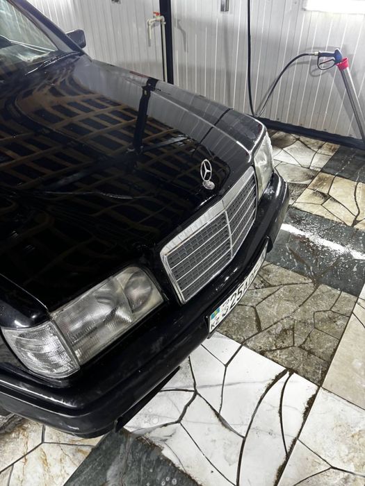Мерседес 124 e280 в уневерсале