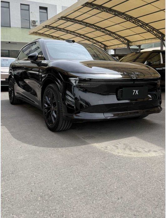 LEAMOTOR C16 luxury lidar 630km