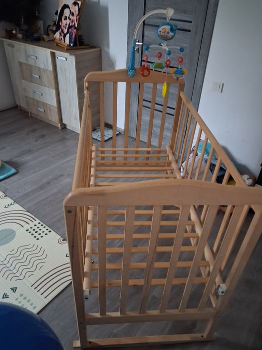 Кроватка детская