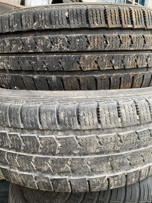 anvelope cauciucuri  215/55/17 si 195/70/15C