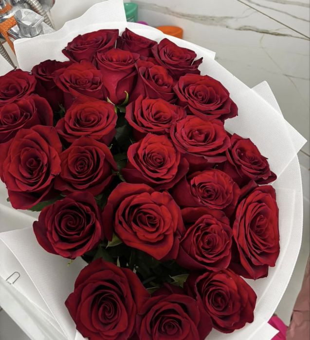 Продаю красивый букет роз