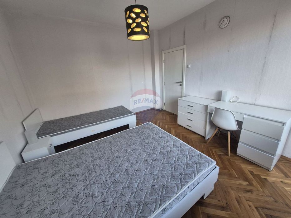 Дава се под наем Тристаен апартамент в Варна, Нептун - 86 кв.м за 698.19 € - Снимка #4