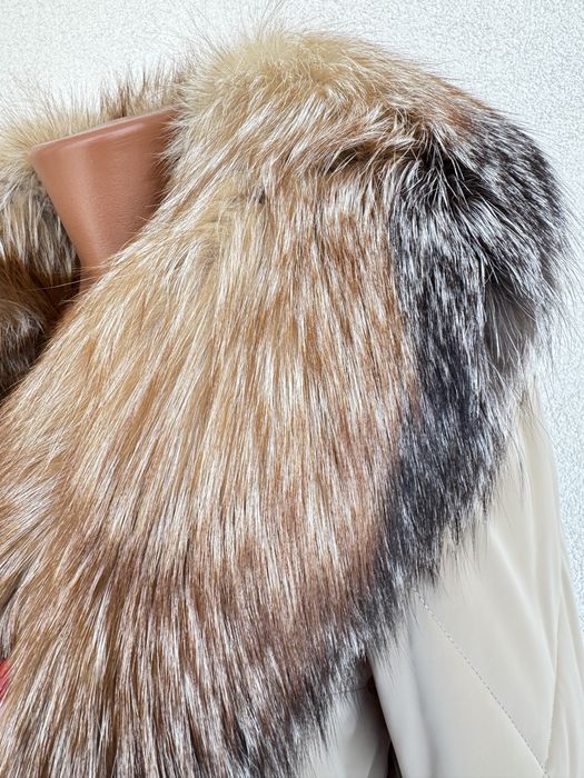 Geaca cu blana naturala de vulpe