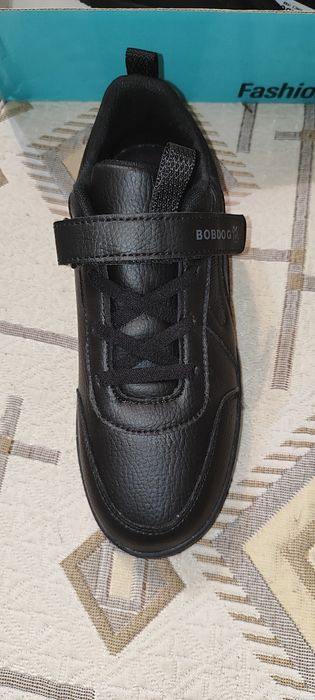 Продам новые туфли 38р