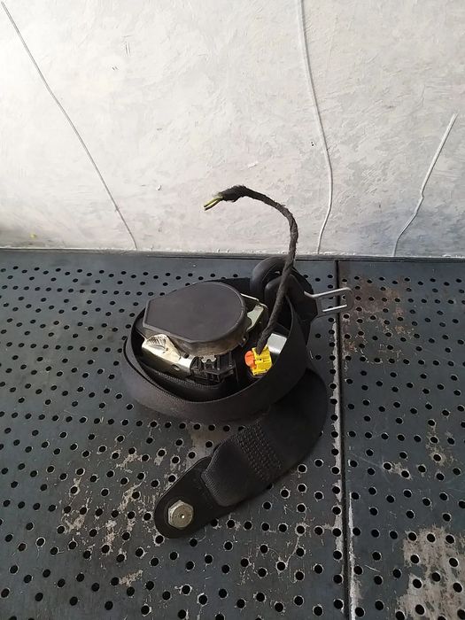 Centura siguranta dreapta fata mercedes vito w639 6098526