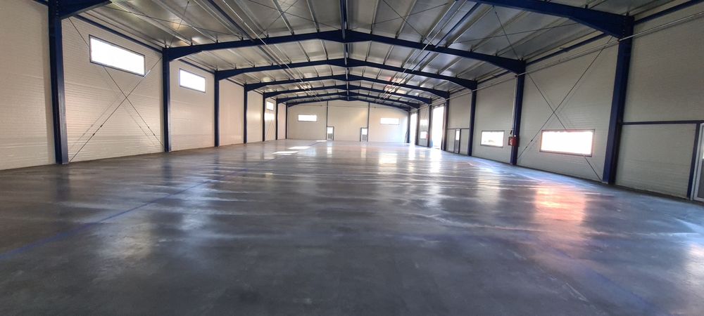 Sapa beton industrial cu Elicopter și Cuart, Placi beton, Fundatii