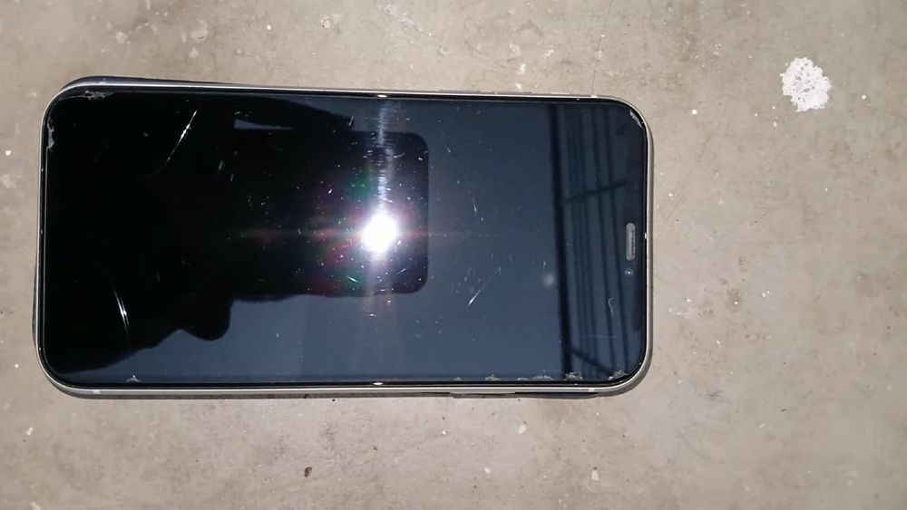 Обмен на айфон xr