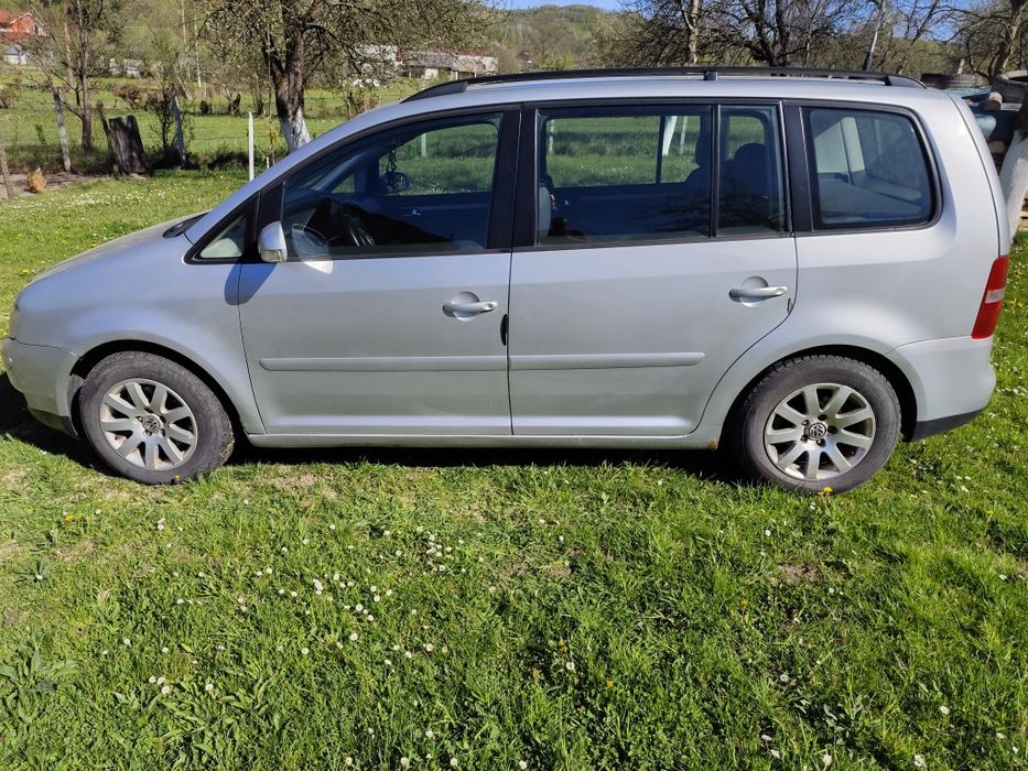 VOLKSWAGEN Touran 2004 — imagine 2