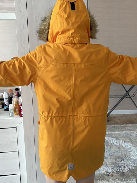 Продам парку Reima